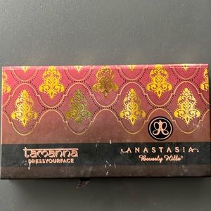 ABH Tamanna Palette